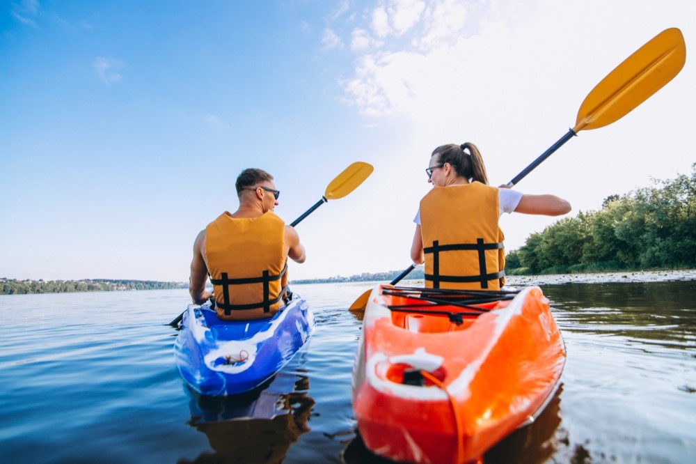 Choosing Sides: The Open vs Closed Kayak Battle