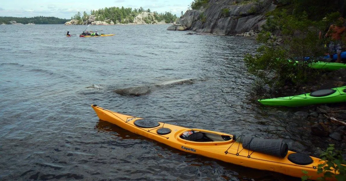 Smooth Sailing: Why Flat Kayaks are the Way to Go